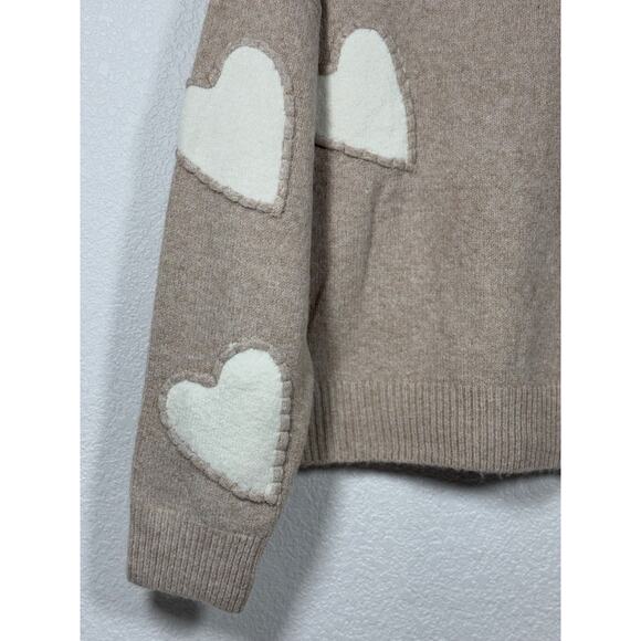 Threaded Leaf Women’s Beige Sweater With White Heart Appliqués Size L - Picture 3 of 8